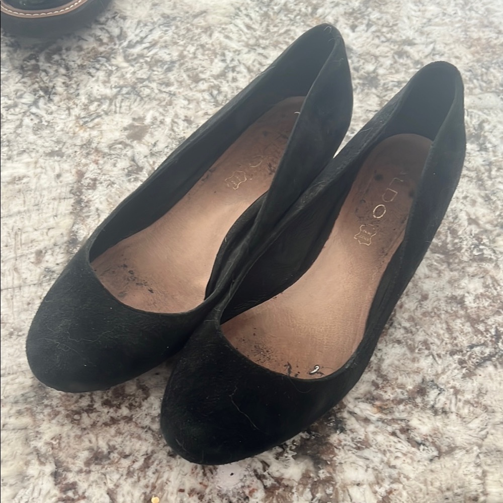 Aldo Black Wedges Elegant and Comfortable